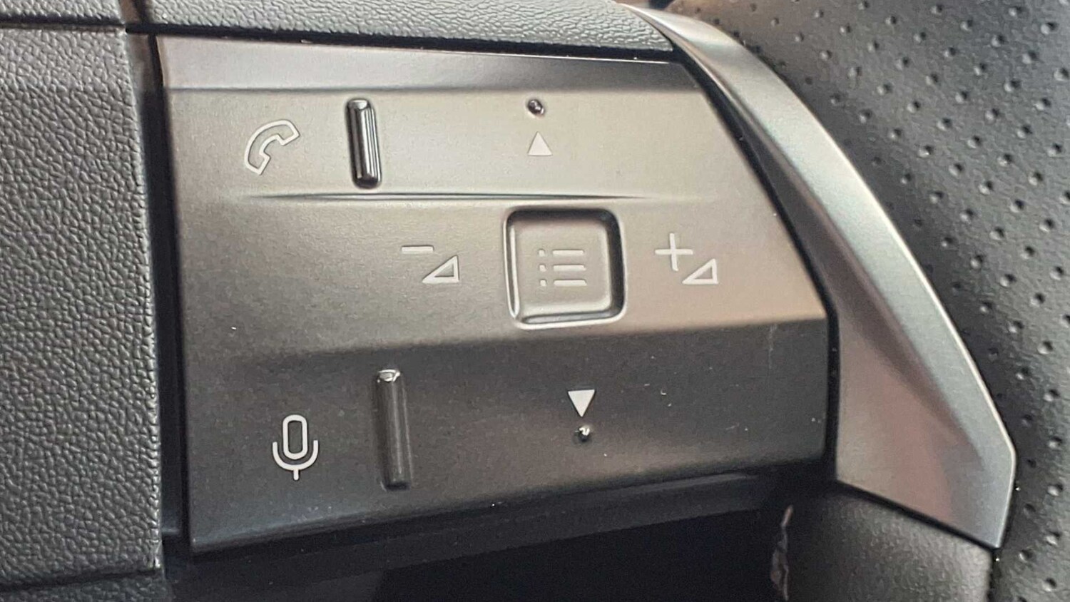 Used Vauxhall Grandland for sale - 77858268: Photo 26