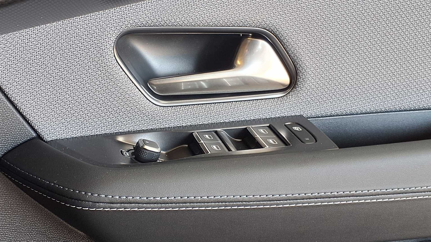 Used Vauxhall Grandland for sale - 77858268: Photo 28