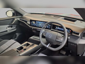 Used Vauxhall Grandland 2025 for sale - 77858268: Photo