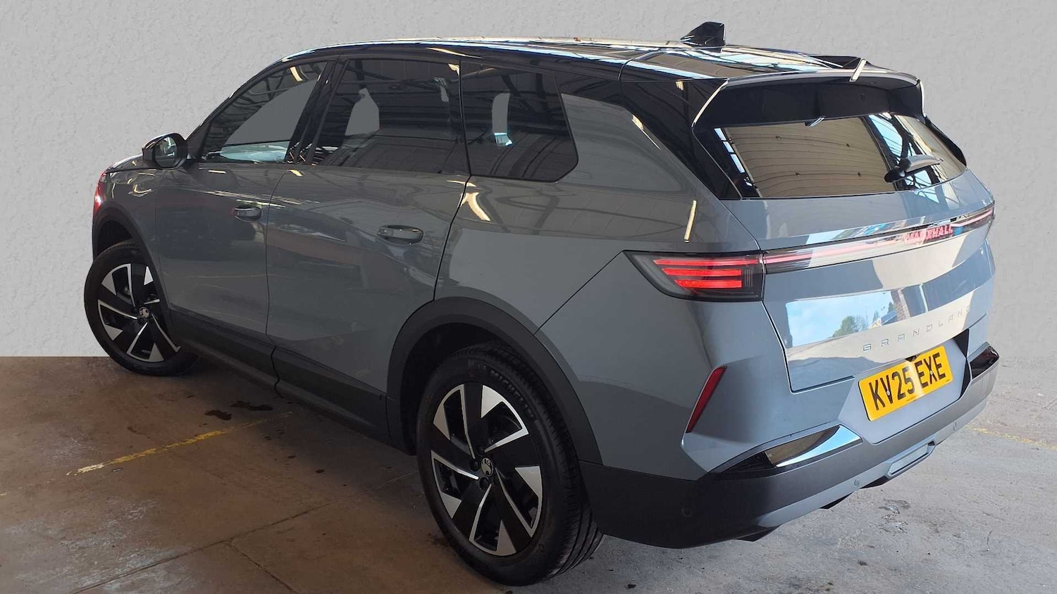 Used Vauxhall Grandland for sale - 77858268: Photo 4