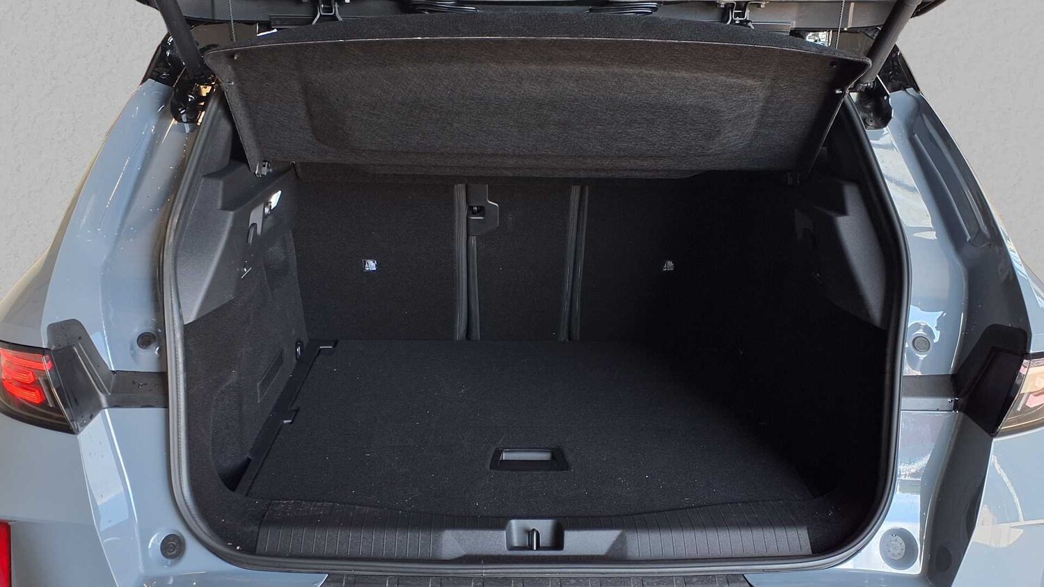 Used Vauxhall Grandland for sale - 77858268: Photo 6