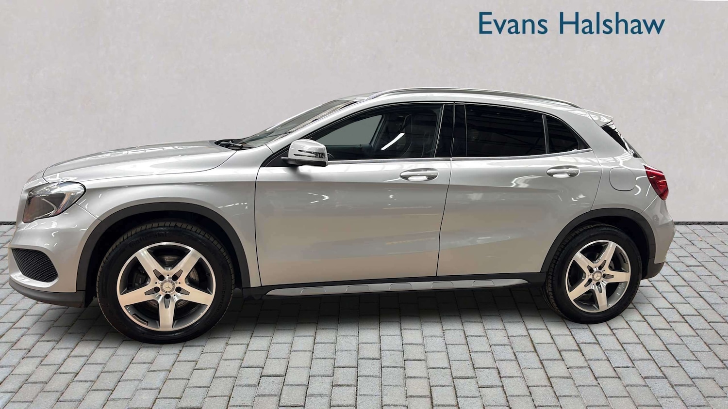 Used Mercedes-Benz GLA 2015 for sale - 78037516: Photo 3