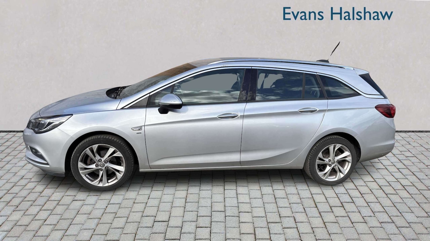 Used Vauxhall Astra for sale - 77862114: Photo 3