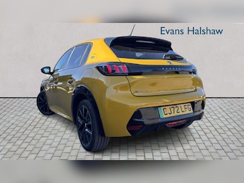 Used Peugeot 208 2023 for sale - 77979399: Photo