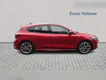 Used Ford Focus 2024 for sale - 79172790: Photo