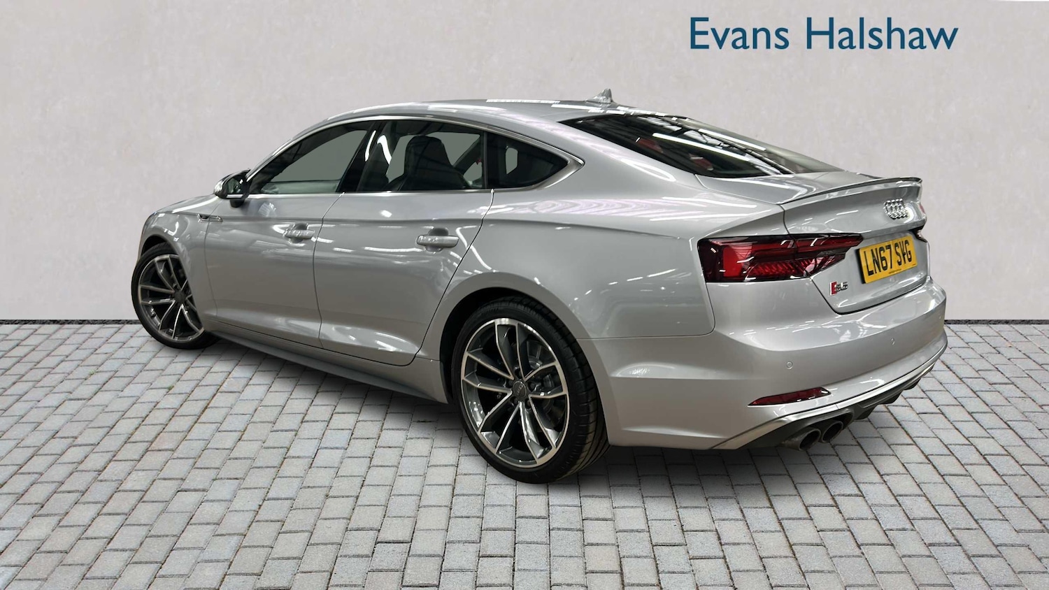 Used Audi A5 2017 for sale - 78023902: Photo 2