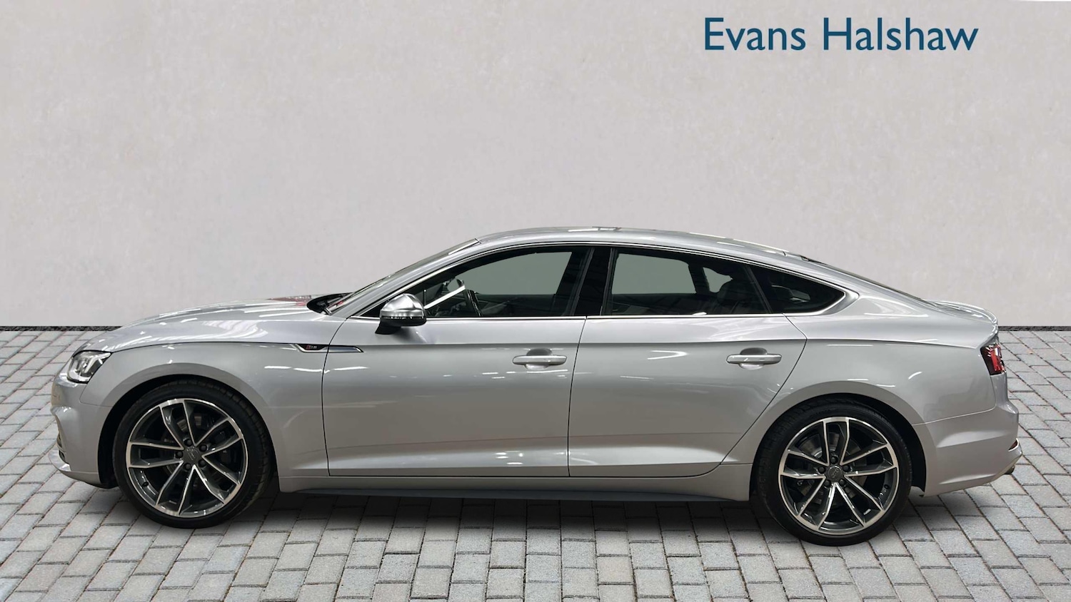 Used Audi A5 2017 for sale - 78023902: Photo 3