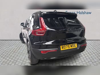 Used Volvo XC40 2025 for sale - 79351511: Photo