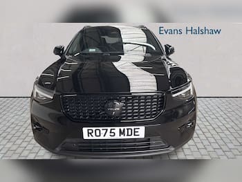 Used Volvo XC40 2025 for sale - 79351511: Photo