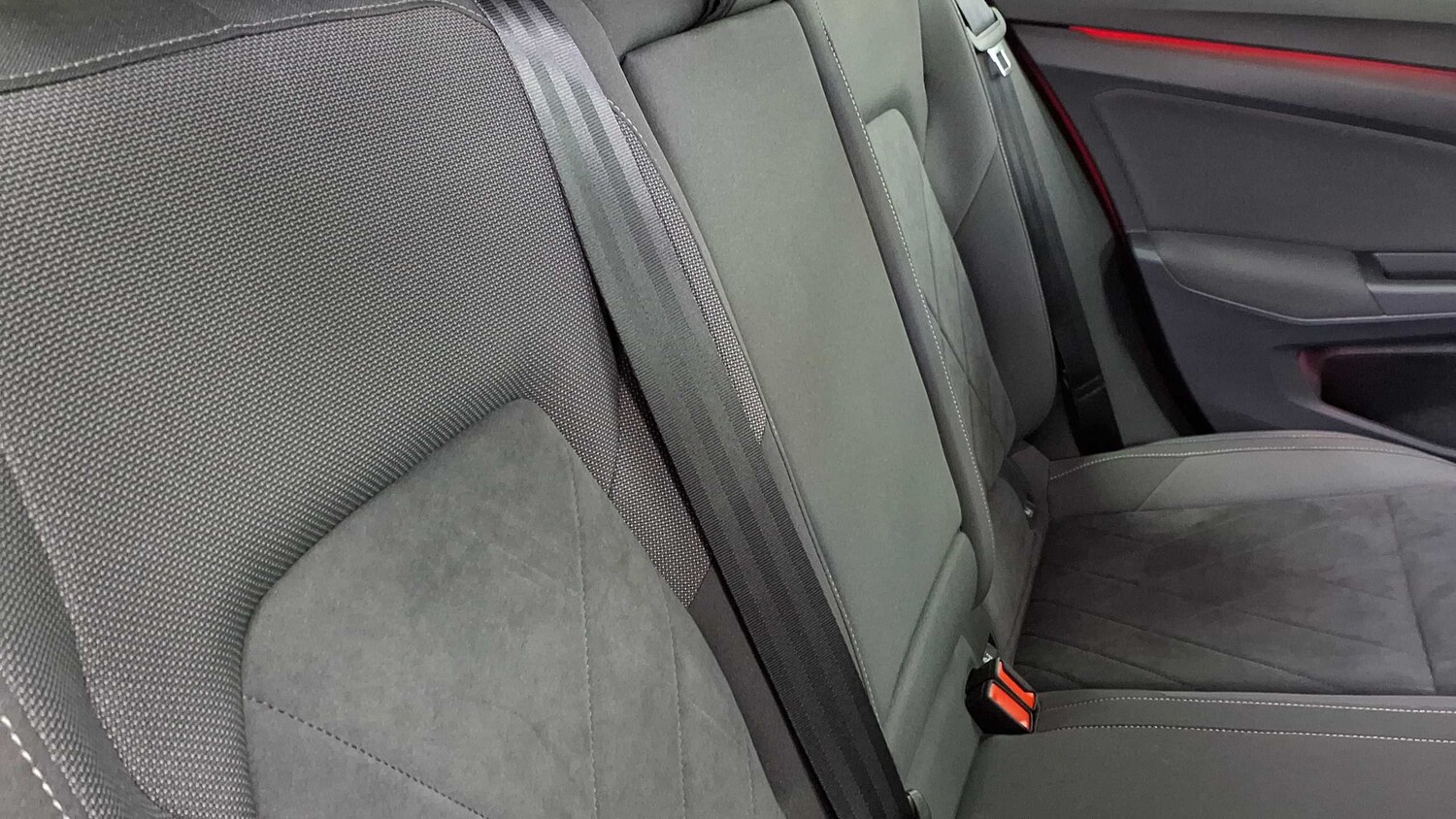 Used Volkswagen Golf 2021 for sale - 77857219: Photo 9