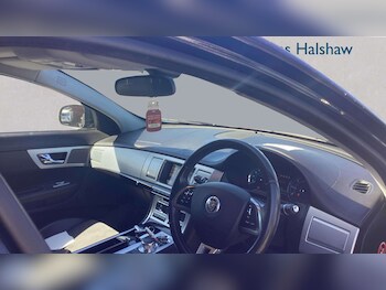 Used Jaguar XF 2013 for sale - 78407361: Photo