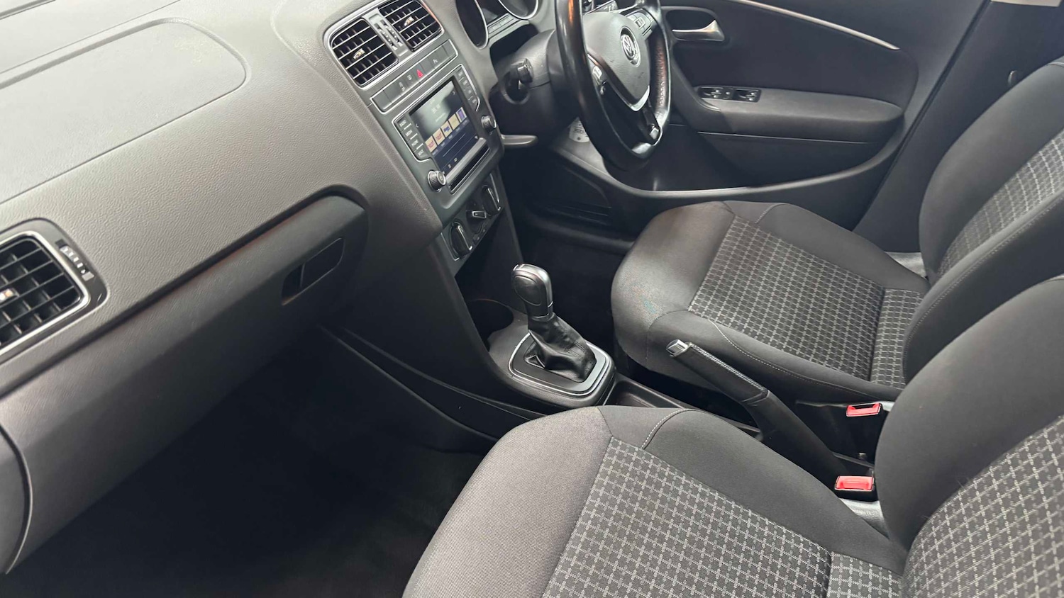 Used Volkswagen Polo 2017 for sale - 78060351: Photo 13