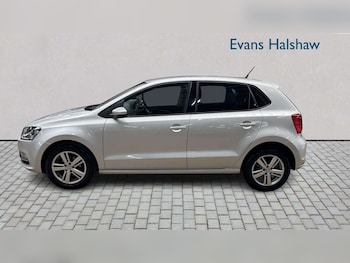 Used Volkswagen Polo 2017 for sale - 78060351: Photo