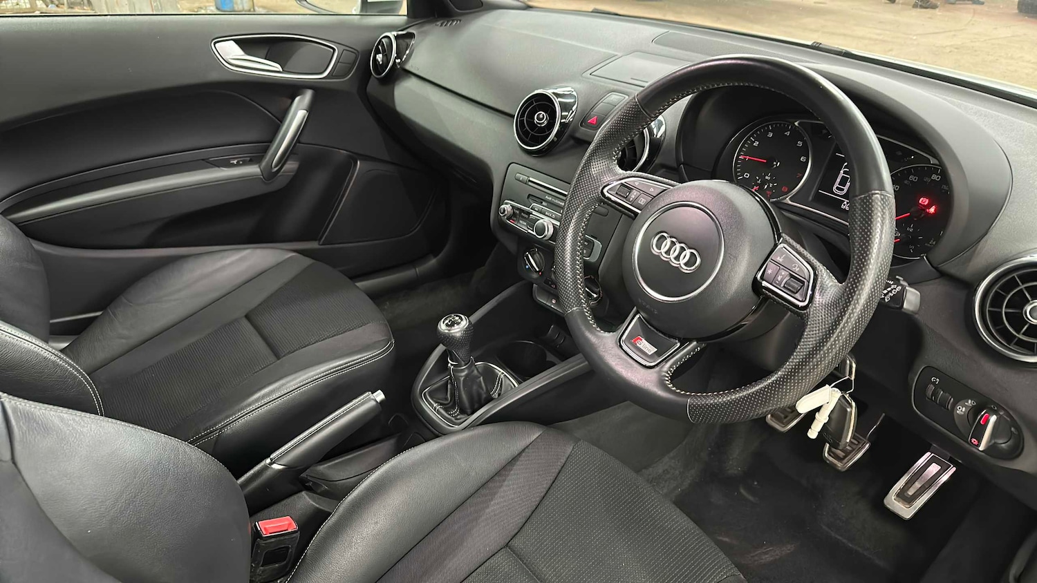 Used Audi A1 for sale - 77859375: Photo 8