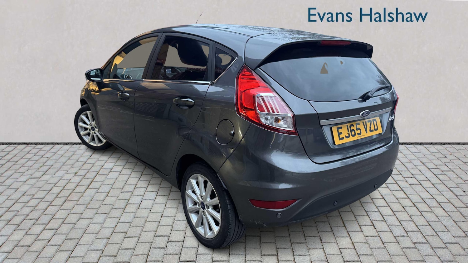 Used Ford Fiesta 2016 for sale - 77858075: Photo 3