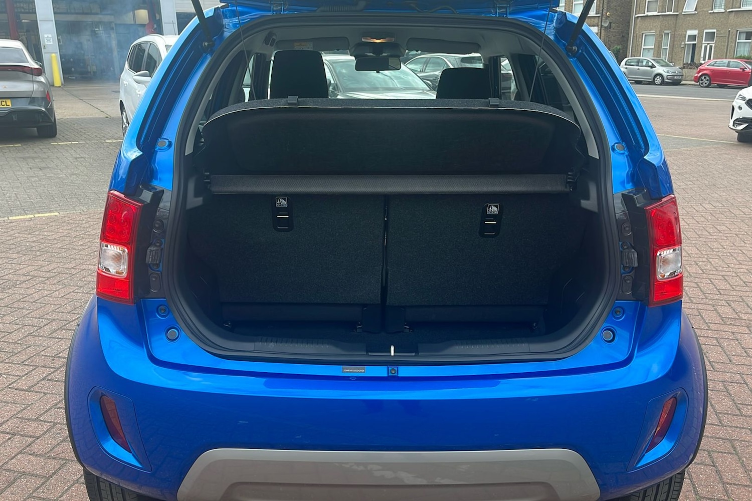 Vehicle 27