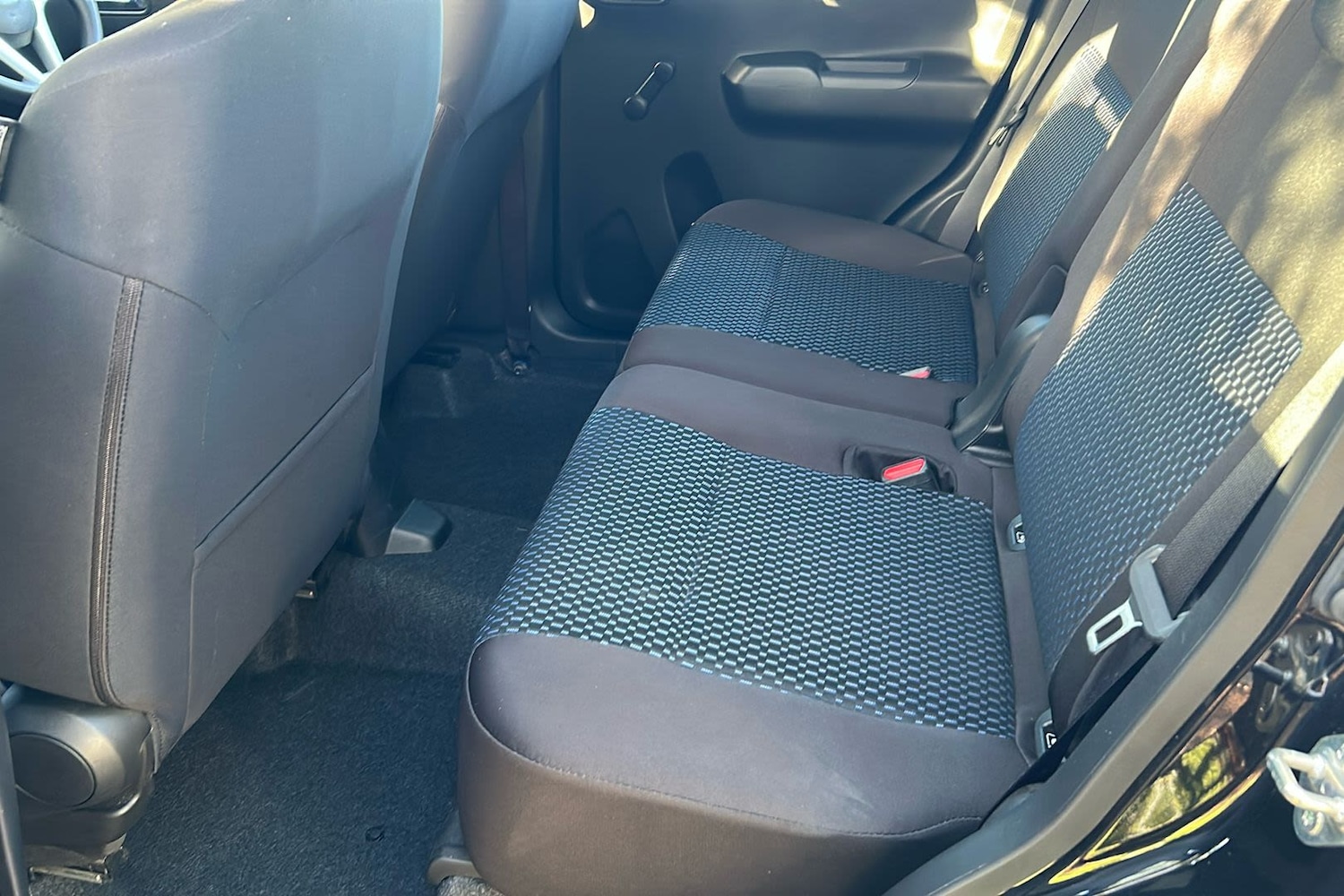 Used Suzuki Ignis for sale - 77086269: Photo 5