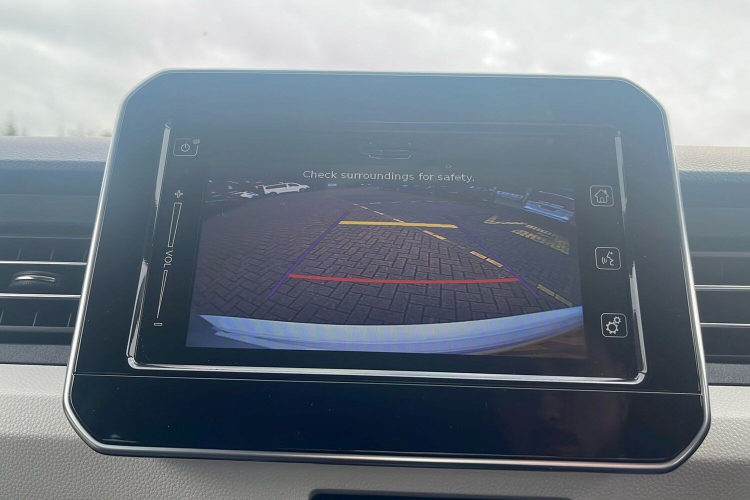 Used Suzuki Ignis 2018 for sale - 75855646: Photo 48