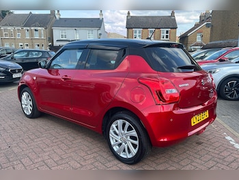 Used Suzuki Swift 2023 for sale - 75632061: Photo