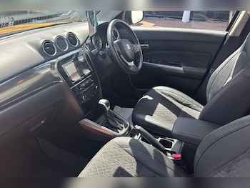 Used Suzuki Vitara 2023 for sale - 79073307: Photo