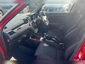 Used Suzuki Swift 2022 for sale - 76163893: Photo 3