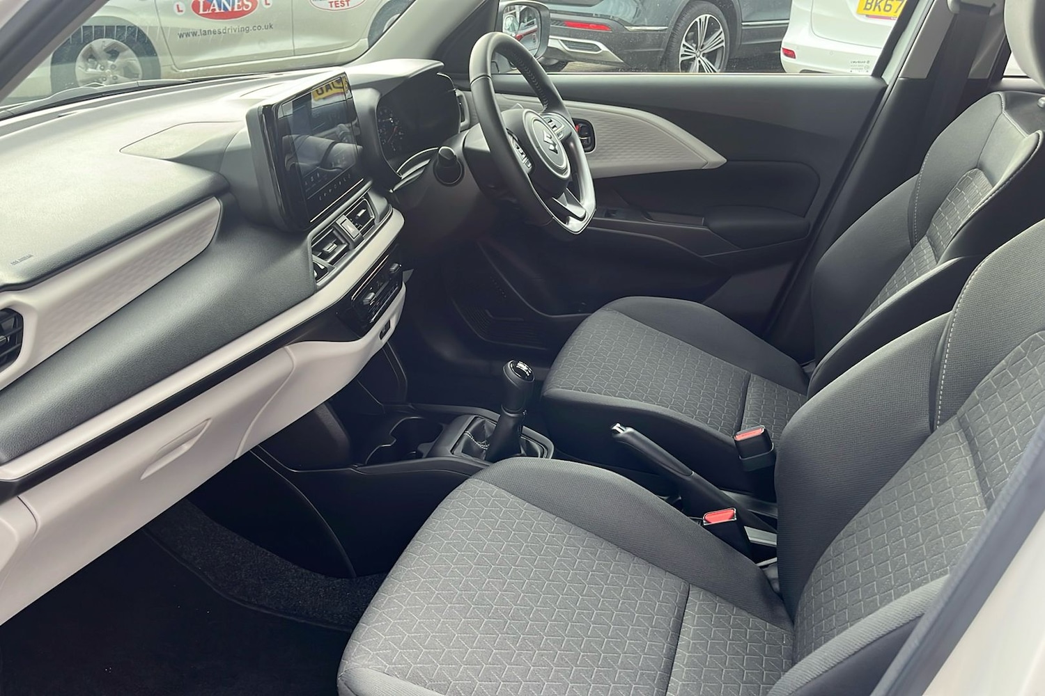Used Suzuki Swift 2025 for sale - 75891401: Photo 3