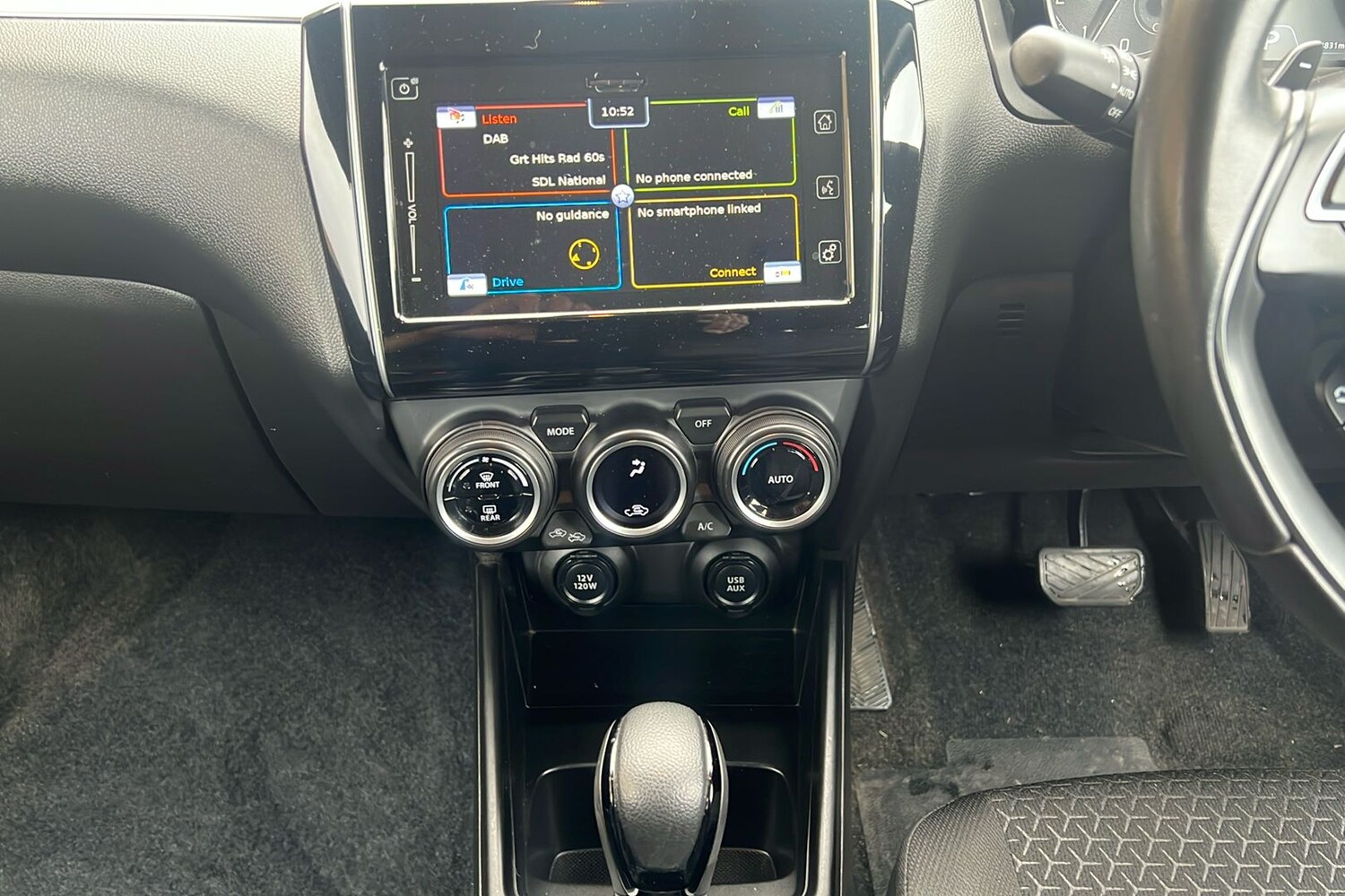 Used Suzuki Swift 2023 for sale - 77508322: Photo 30