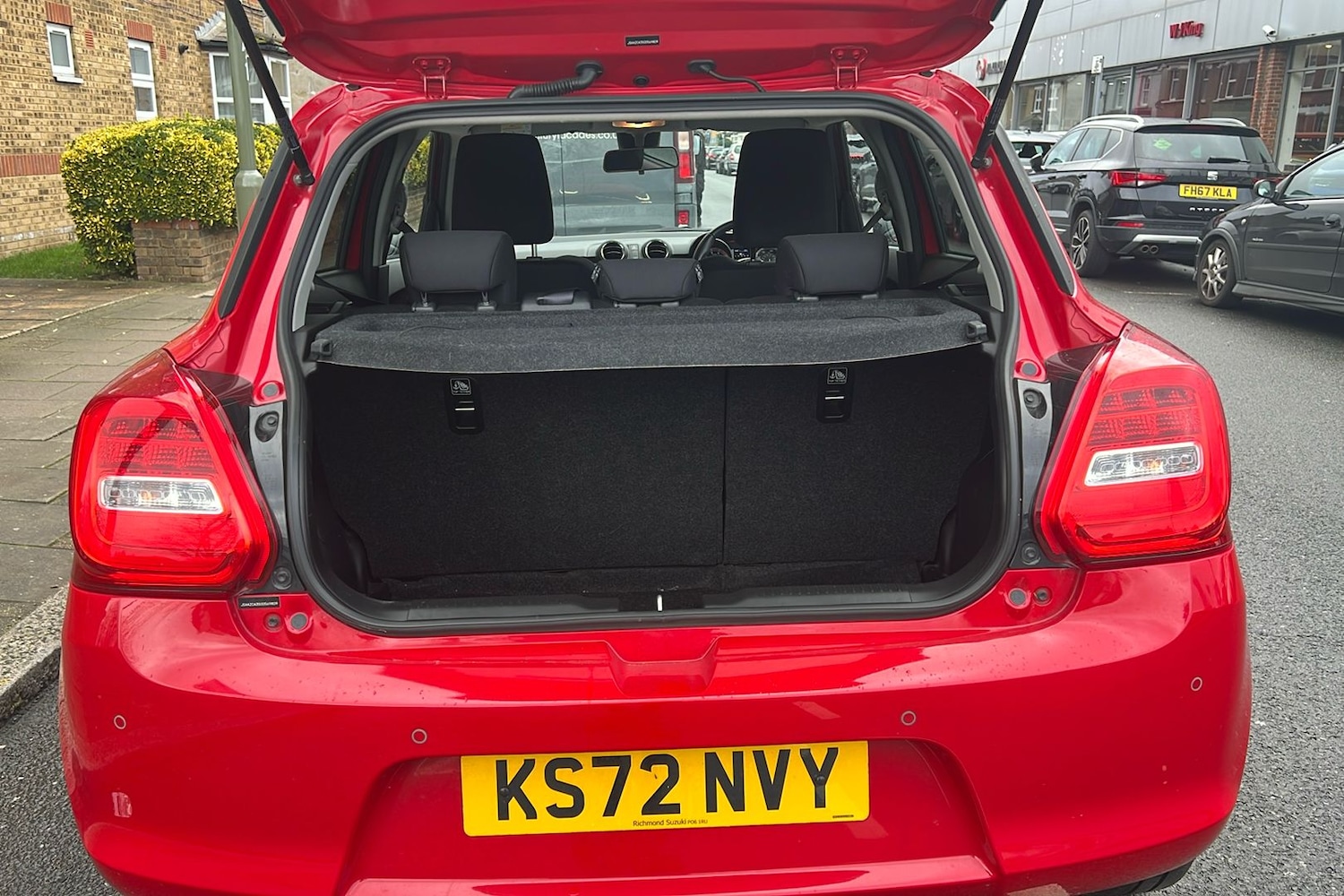 Used Suzuki Swift 2023 for sale - 77508322: Photo 33