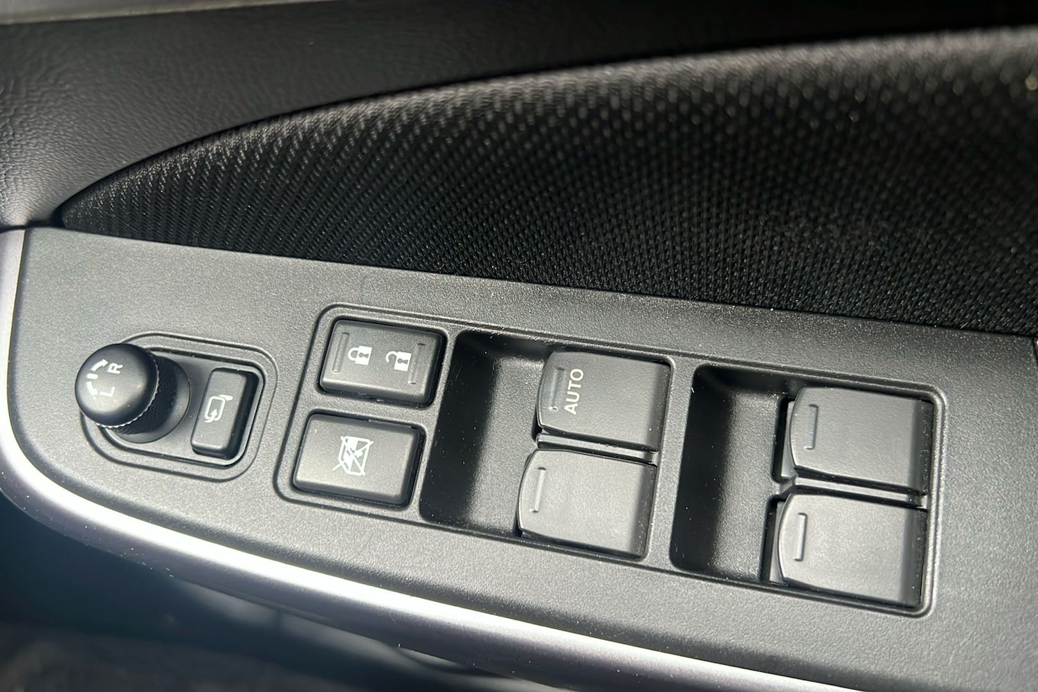 Used Suzuki Swift 2023 for sale - 77508322: Photo 50