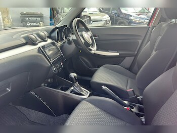 Used Suzuki Swift 2023 for sale - 78069823: Photo