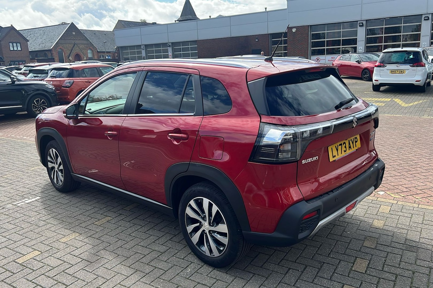 Used Suzuki SX4 S-Cross 2023 for sale - 75879672: Photo 2