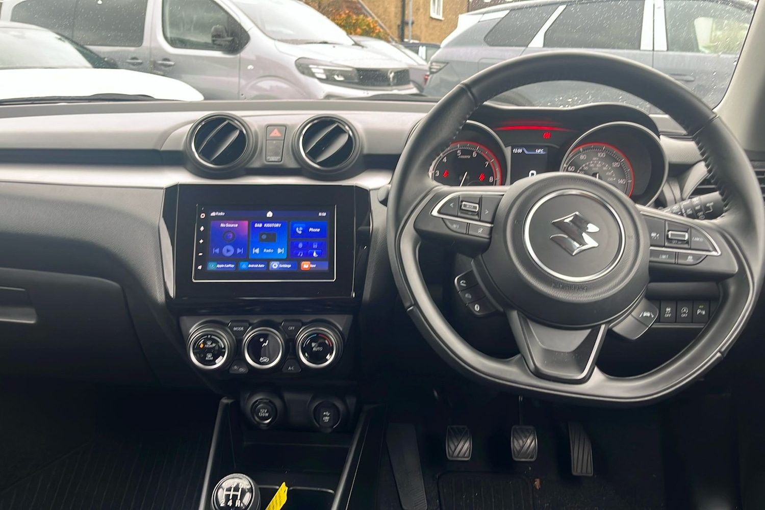 Used Suzuki Swift 2022 for sale - 76374582: Photo 11