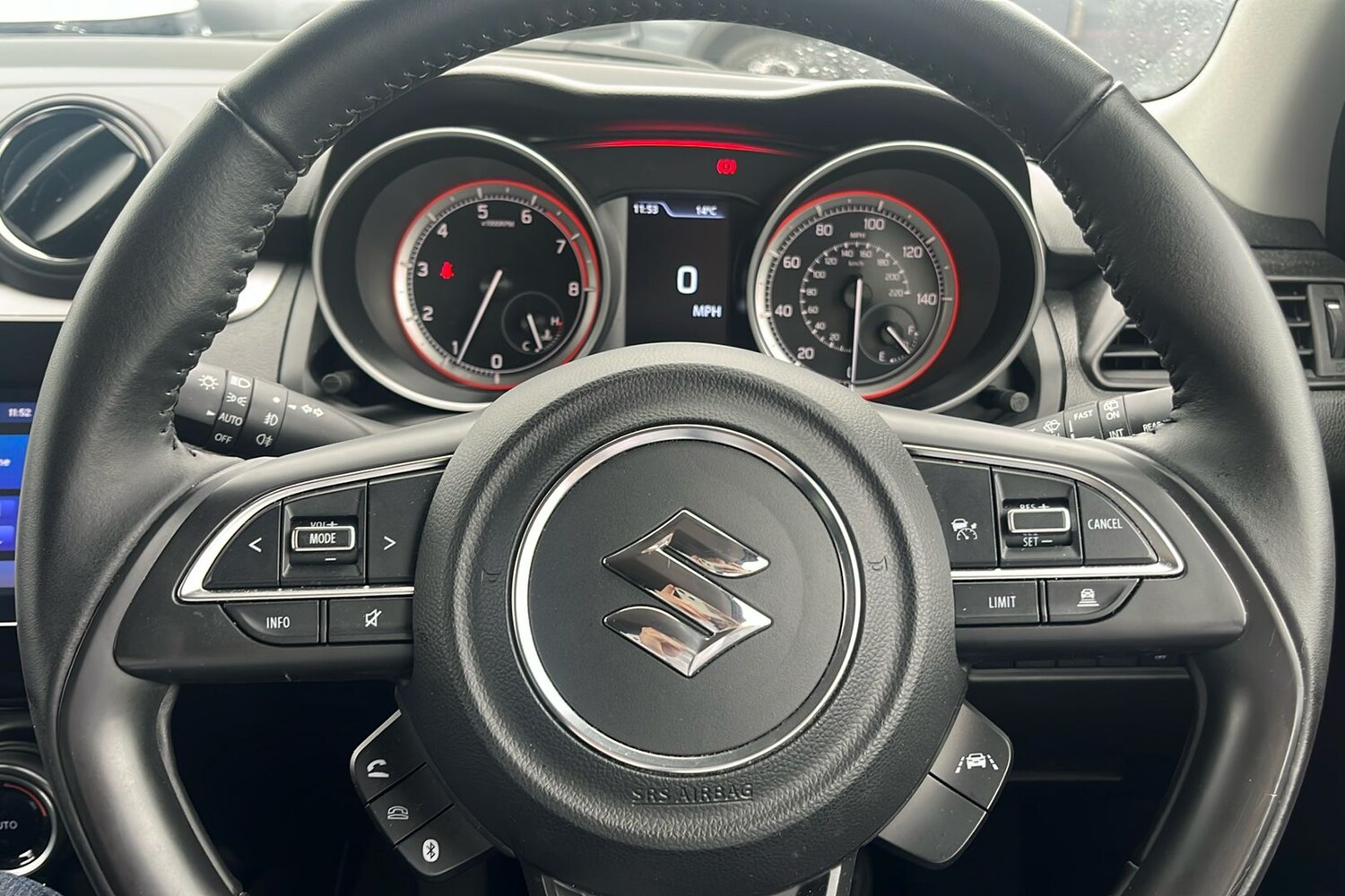 Used Suzuki Swift 2022 for sale - 76374582: Photo 37