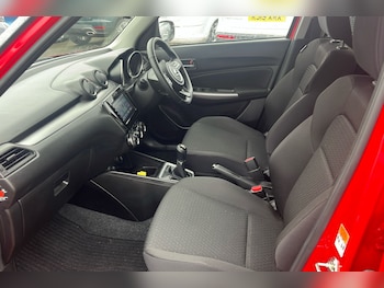 Used Suzuki Swift 2022 for sale - 76374582: Photo