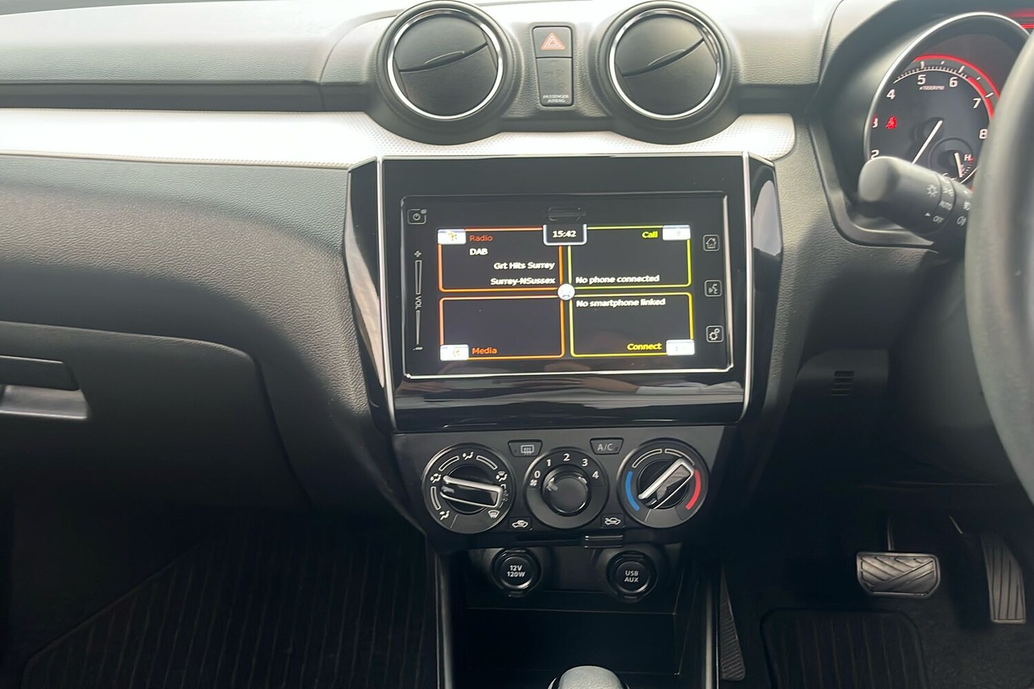 Used Suzuki Swift 2023 for sale - 76380253: Photo 25