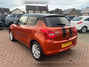 Used Suzuki Swift 2023 for sale - 76380253: Photo