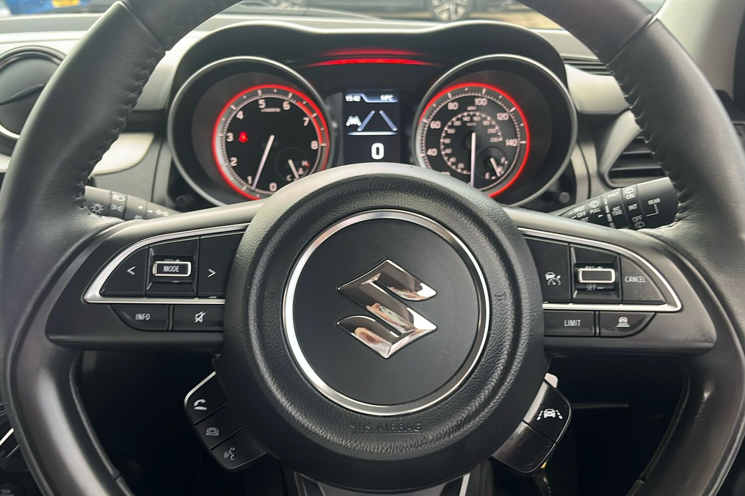 Used Suzuki Swift 2023 for sale - 76380253: Photo 37