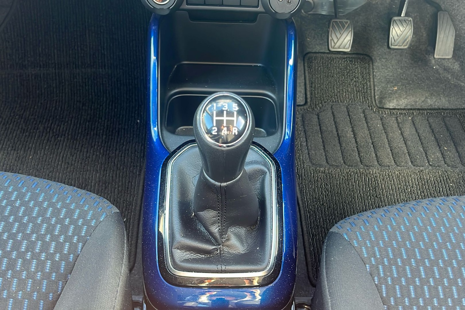 Used Suzuki Ignis 2023 for sale - 76376635: Photo 38