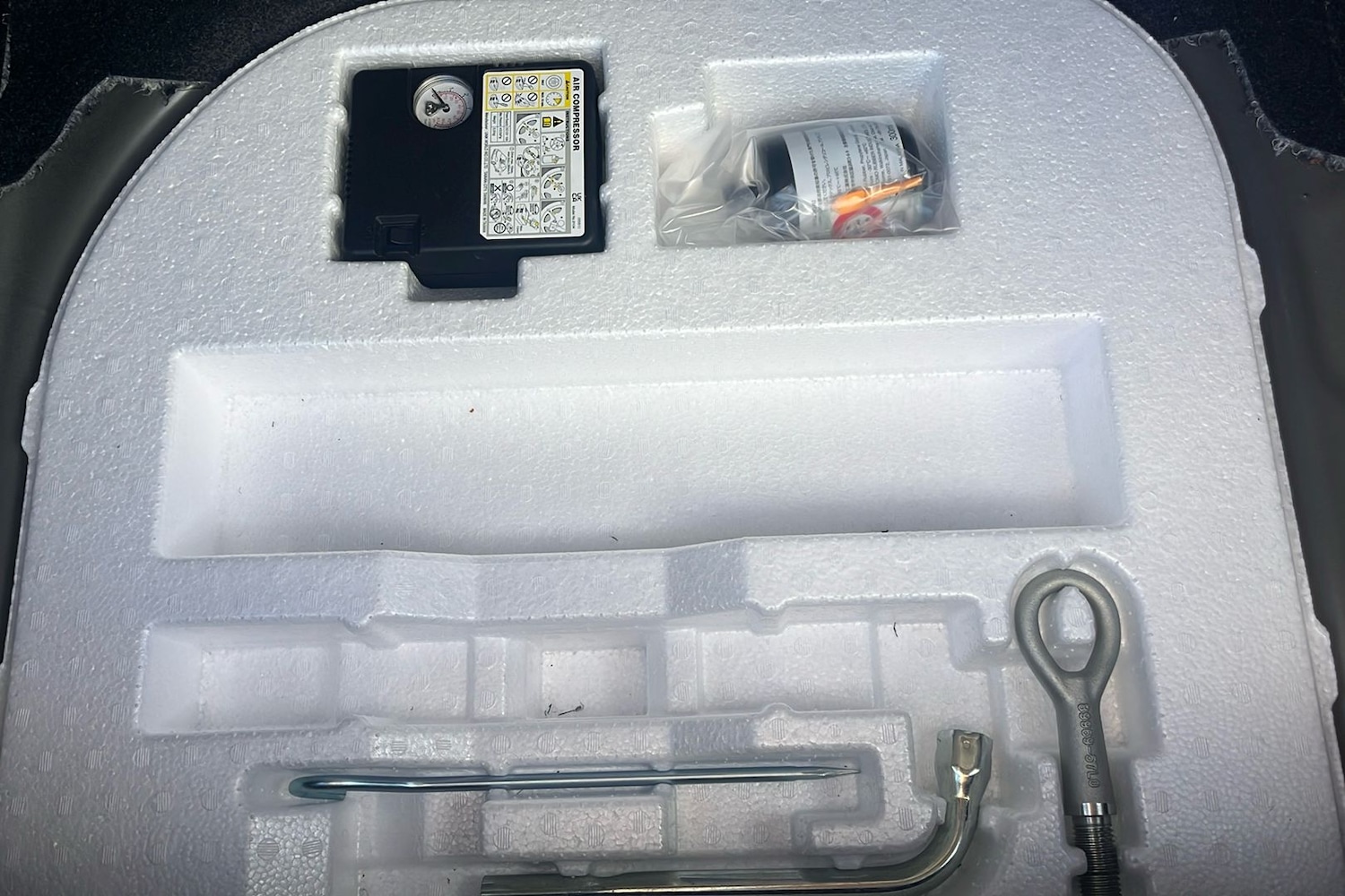 Used Suzuki Ignis 2023 for sale - 76376635: Photo 42