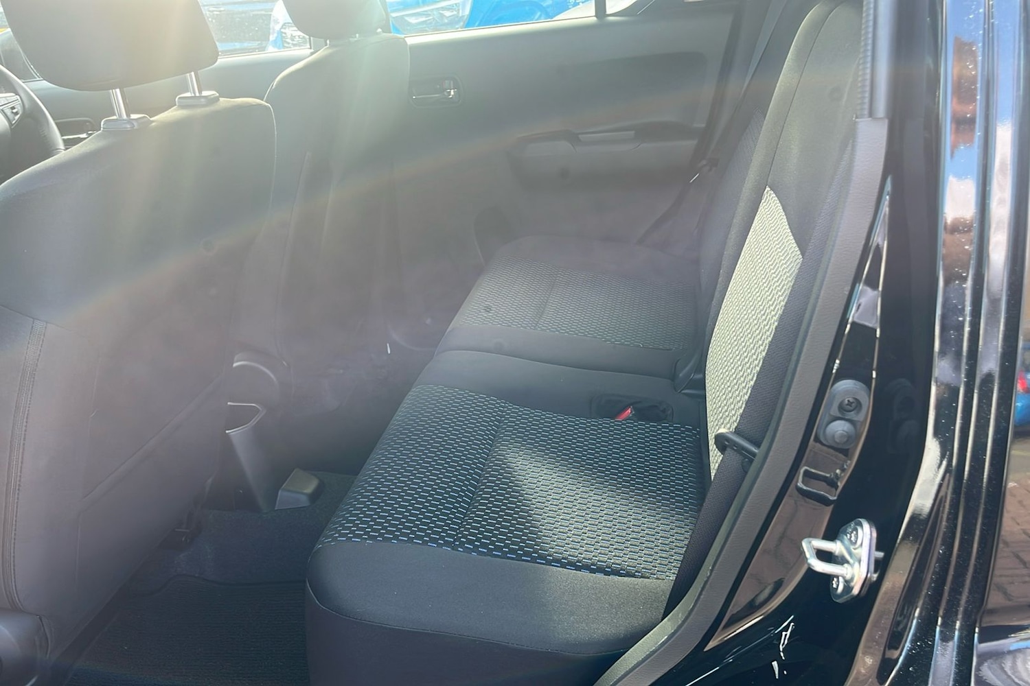 Used Suzuki Ignis 2023 for sale - 76376635: Photo 5