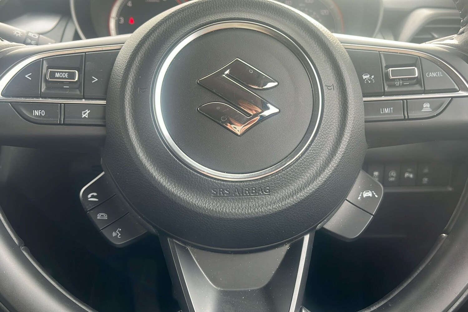 Used Suzuki Swift 2022 for sale - 76119940: Photo 20