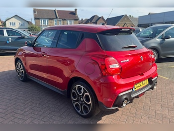 Used Suzuki Swift 2022 for sale - 75145473: Photo