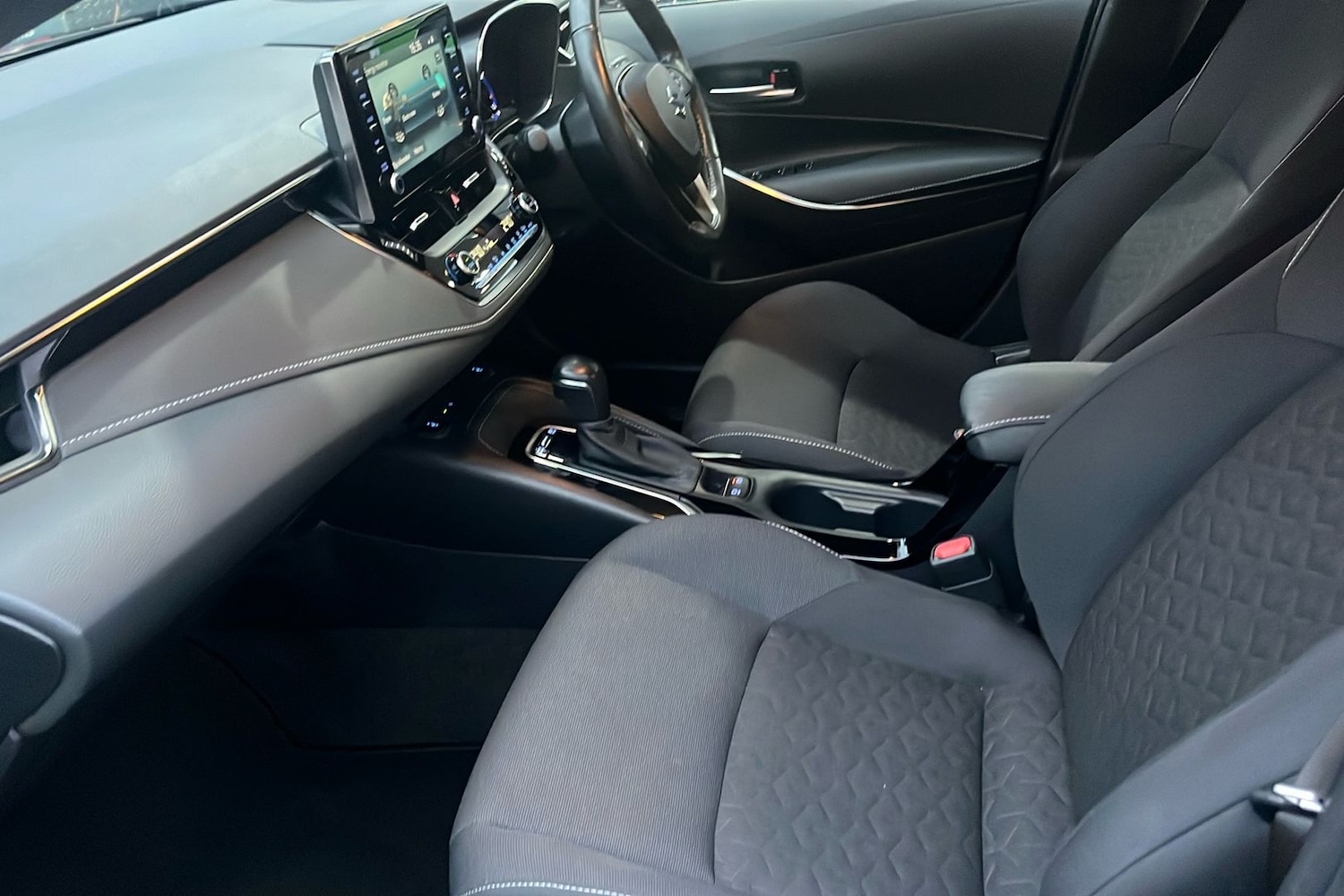 Used Suzuki Swace 2021 for sale - 76845729: Photo 3