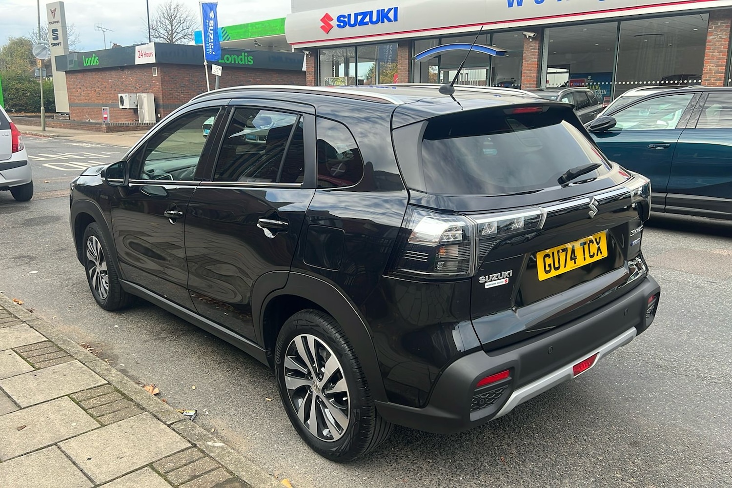 Used Suzuki SX4 S-Cross for sale - 76477685: Photo 2