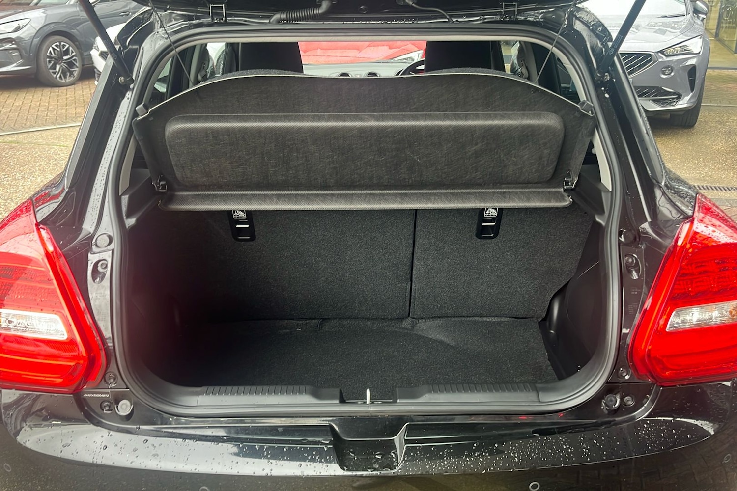 Used Suzuki Swift 2022 for sale - 77313872: Photo 35