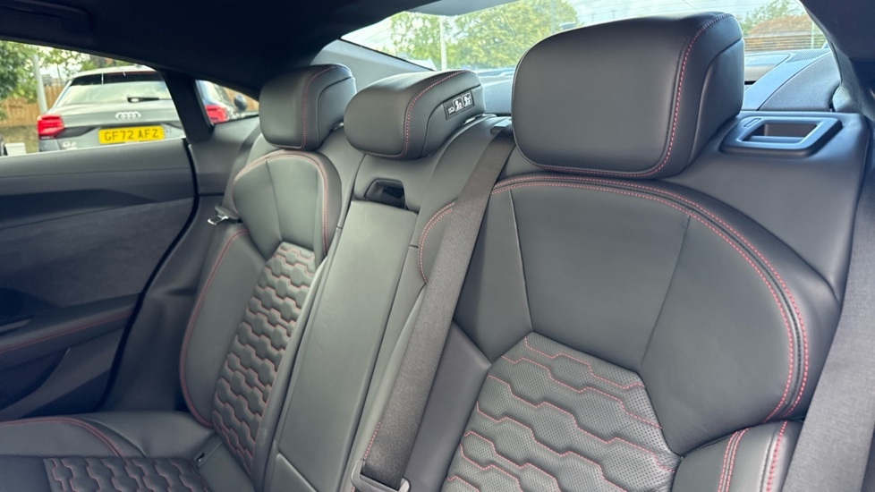 Used Audi e-tron GT 2024 for sale - 76203906: Photo 15