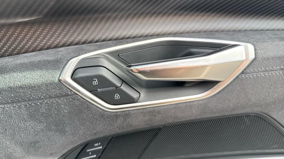 Used Audi e-tron GT 2024 for sale - 76203906: Photo 54