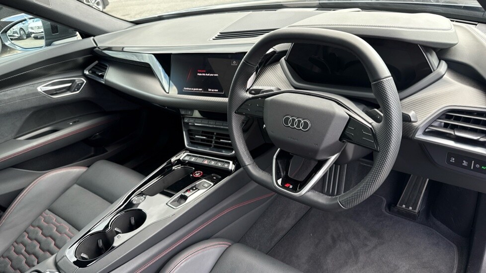 Used Audi e-tron GT 2024 for sale - 76203906: Photo 6