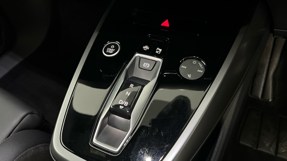 Used Audi Q4 e-tron 2025 for sale - 76514922: Photo 19