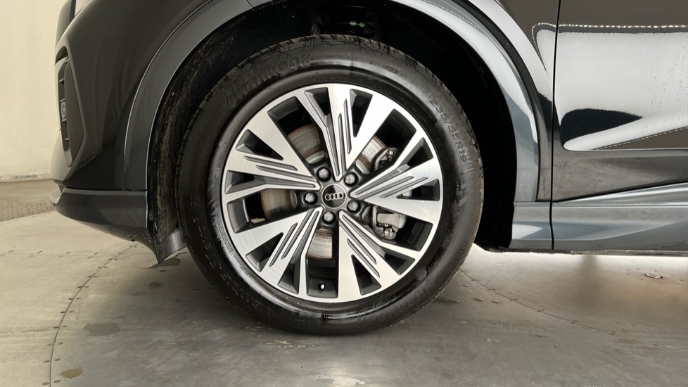 Used Audi Q4 e-tron 2025 for sale - 76514922: Photo 21